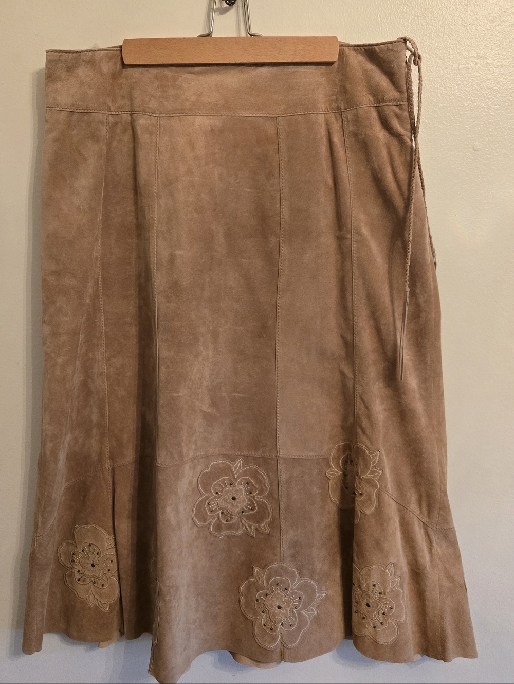 Collections By Tall Girl Vintage Fawn Suede Midi A-Line Skirt Appliques Size 18
